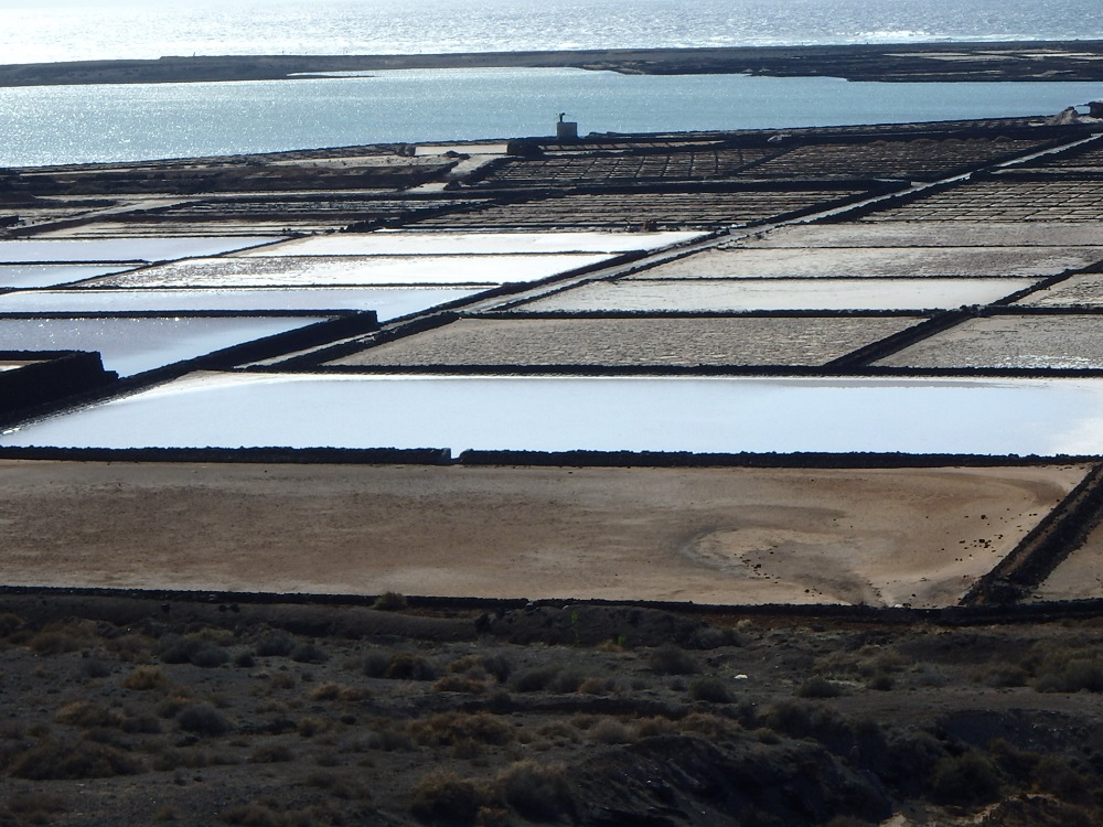 x / salinieres.jpg salinieres.jpg