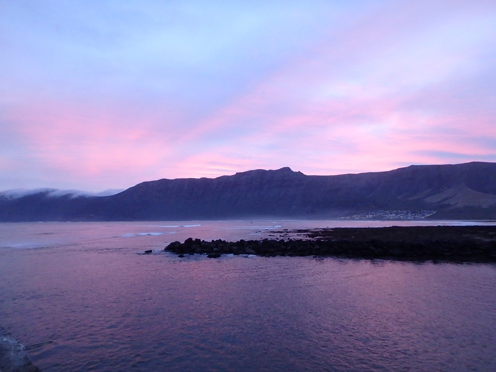 x / fjord.jpg fjord.jpg